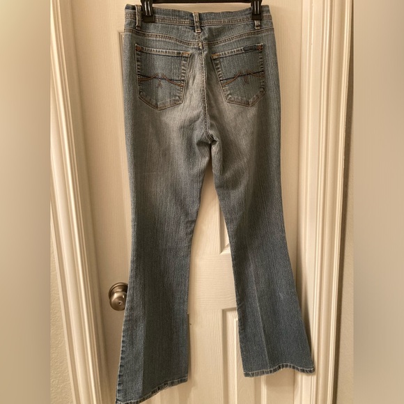 Jeanstar flare leg jeans with stonewashed look: good condition - Picture 5 of 12